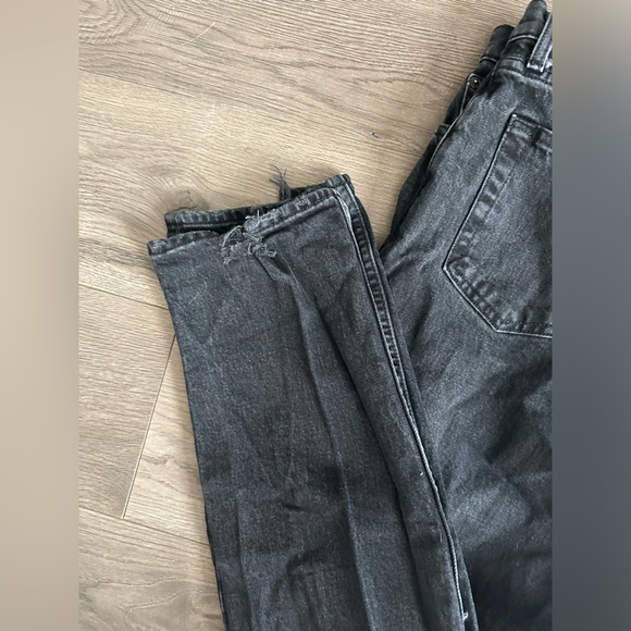 Abercrombie & Fitch 90’s Ultra High-Rise - Picture 4 of 4